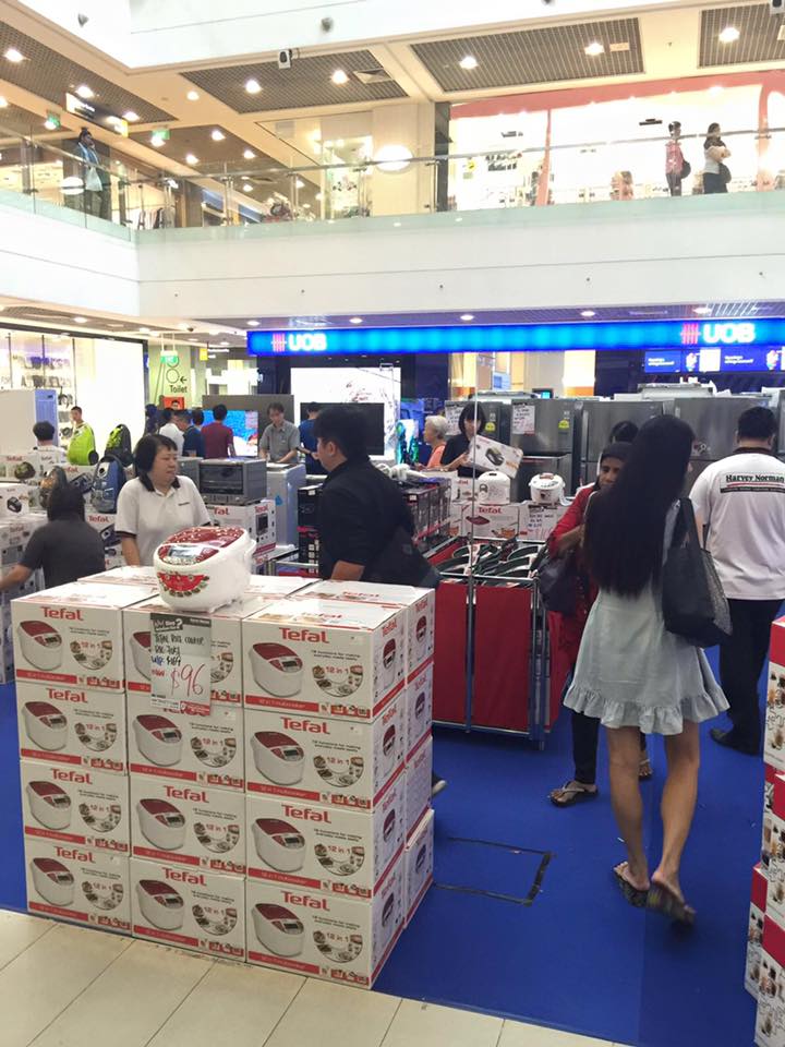 Harvey Norman Singapore Northpoint Roadshow Promotion 22 to 28 Aug 2016 | Why Not Deals 7