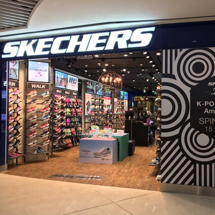 SKECHERS Singapore Compass One Opening Exclusive Sports Water Bottle with Purchase