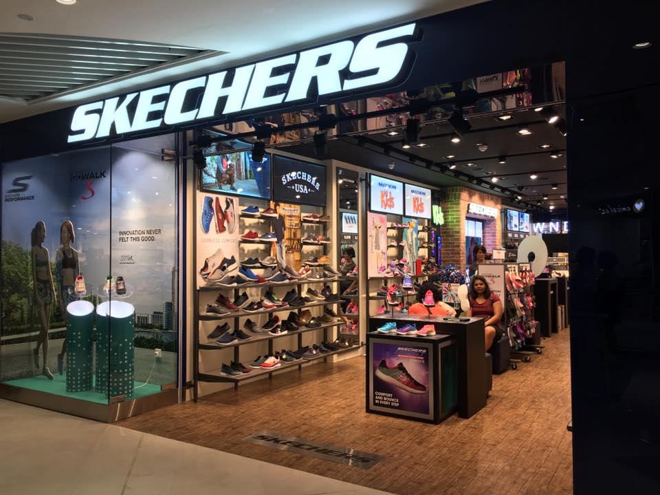 SKECHERS Singapore Compass One Opening Exclusive Sports Water Bottle with Purchase | Why Not Deals 1
