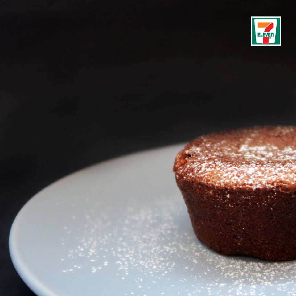 Molten Lava Cake 100 Halal Gelato Ice Cream Wholesale Manufacturer In Singapore