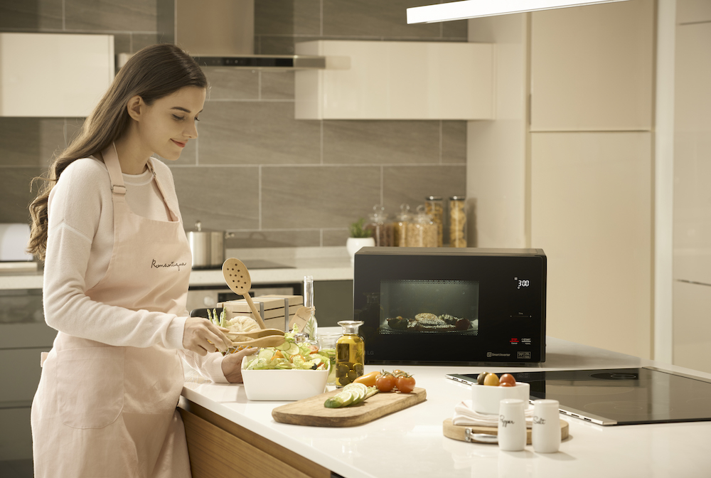 LG Singapore LG NeoChef™ Microwave MS2595DIS Facebook Giveaway Contest ends 3 Mar 2017 | Why Not Deals 9