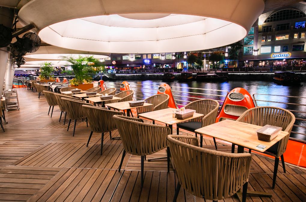 Happy Hour: 50% off ALL alcoholic drinks at Tsui Wah Clarke Quay | Why Not Deals 1