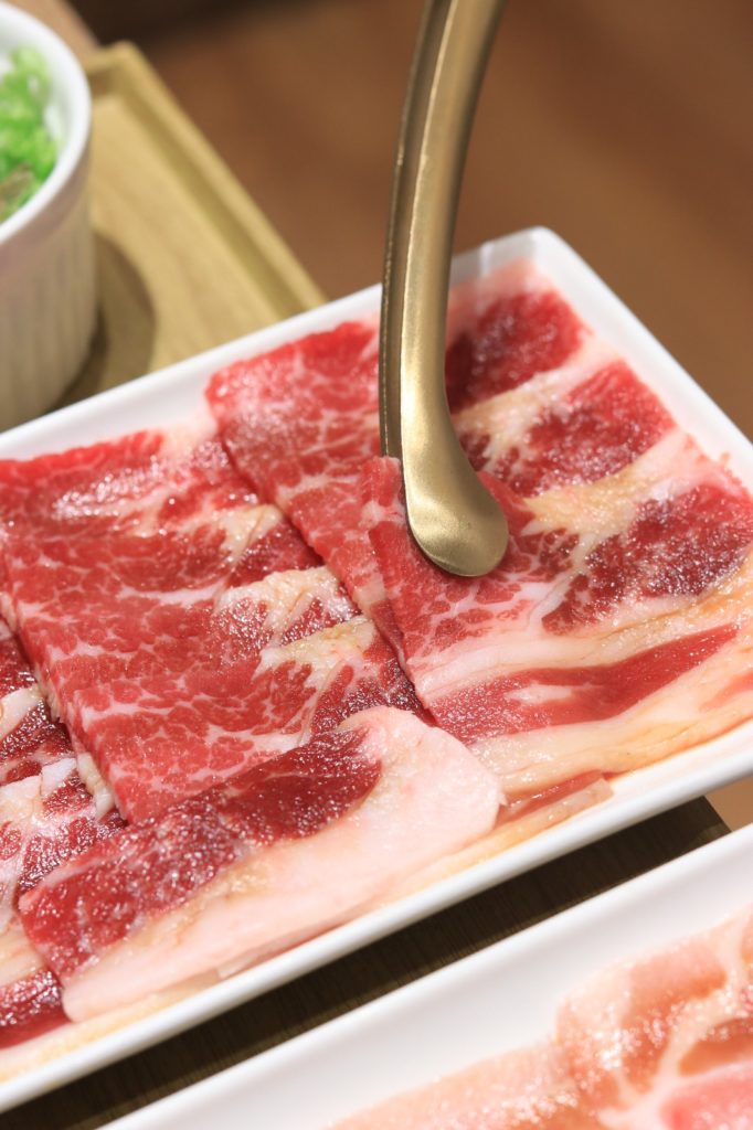 Yakiniku Like celebrates 1st Year in SG with 400g MEGA meat set and Limited-Edition BBQ Tong | Why Not Deals 3