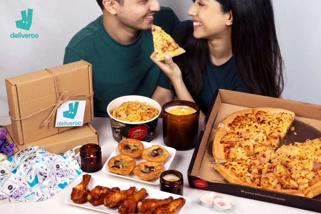 Steal A Pizza My Heart With Limited-Edition Deliveroo and Pizza Hut Valentine’s Day Couple Face Mask | Why Not Deals 2